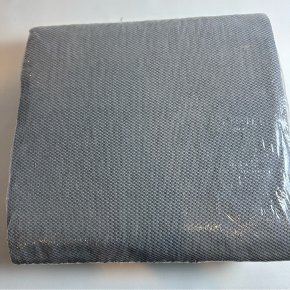NEW in package Platinum Rug Pad 8x8 Gray - Picture 2 of 3